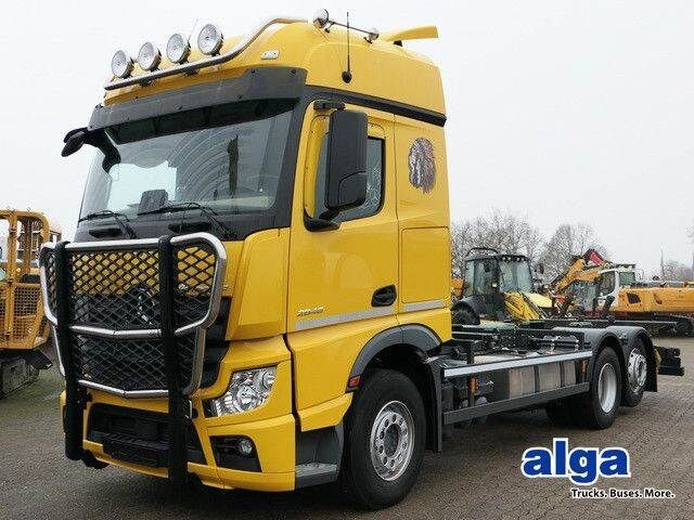 Chassi lastbil Mercedes-Benz 2546 L 6x2, MP4, 2x Schlafliege, Bullfänger, AC: bild 1