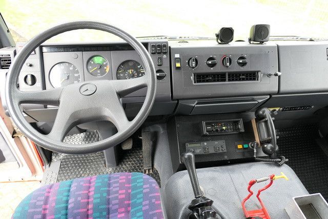Leasa Mercedes-Benz 814 F/Feuerwehr/Pumpe/9 Sitze  Mercedes-Benz 814 F/Feuerwehr/Pumpe/9 Sitze: bild 14