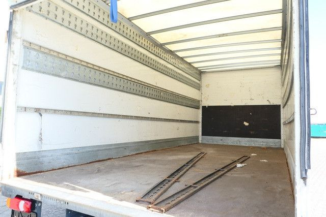 Renault Midlum 220 4x2, LBW, AHK, 6.100mm lang, Klima - Volymskåp: bild 4 Renault Midlum 220 4x2, LBW, AHK, 6.100mm lang, Klima - Volymskåp: bild 4
