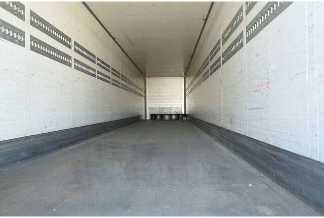 Schmitz Cargobull SKO 24/L 13.62 FP, Isoliert, Verzinkt, Luft-Lift - Skåp semitrailer: bild 3 Schmitz Cargobull SKO 24/L 13.62 FP, Isoliert, Verzinkt, Luft-Lift - Skåp semitrailer: bild 3
