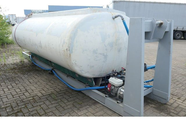 Tankaufbau mit Pumpe, 10m³, 3 Kammern, - Lastväxlare lastbil: bild 4 Tankaufbau mit Pumpe, 10m³, 3 Kammern, - Lastväxlare lastbil: bild 4