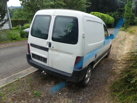 Camionnette Citroen Berlingo (2004-191.630 km-VIN:VF7GCWJYB94089418) - Små skåpbil: bild 3 Camionnette Citroen Berlingo (2004-191.630 km-VIN:VF7GCWJYB94089418) - Små skåpbil: bild 3