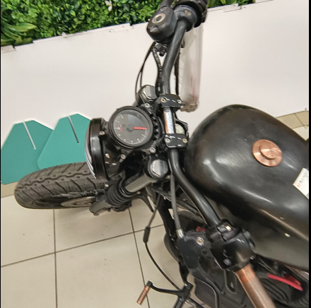 Moto Harley Davidson XL1200 - Motorcykel: bild 4 Moto Harley Davidson XL1200 - Motorcykel: bild 4