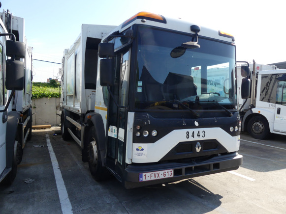 REF:8443 - Camion poubelle Renault Access (2013-128.985 km) - Sopbil: bild 3 REF:8443 - Camion poubelle Renault Access (2013-128.985 km) - Sopbil: bild 3