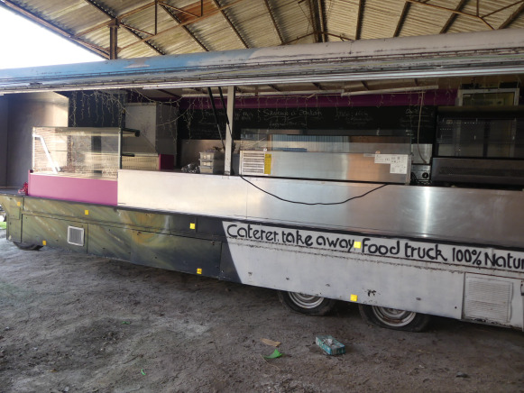 Remorque foodtruck 'type Dolly' Valkenars - Försäljningsvagn: bild 5 Remorque foodtruck 'type Dolly' Valkenars - Försäljningsvagn: bild 5