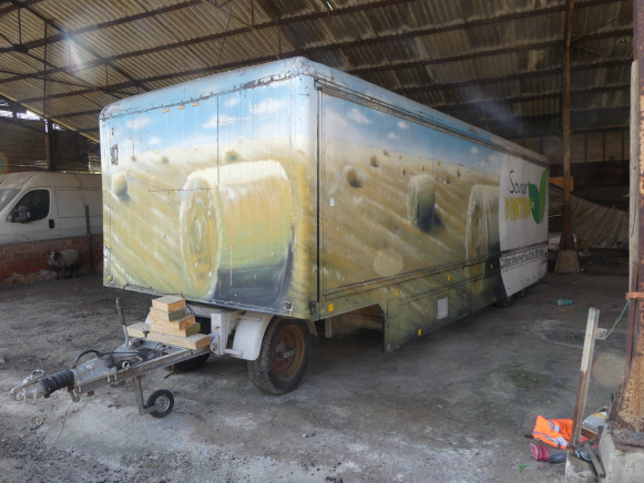 Remorque foodtruck 'type Dolly' Valkenars - Försäljningsvagn: bild 1 Remorque foodtruck 'type Dolly' Valkenars - Försäljningsvagn: bild 1
