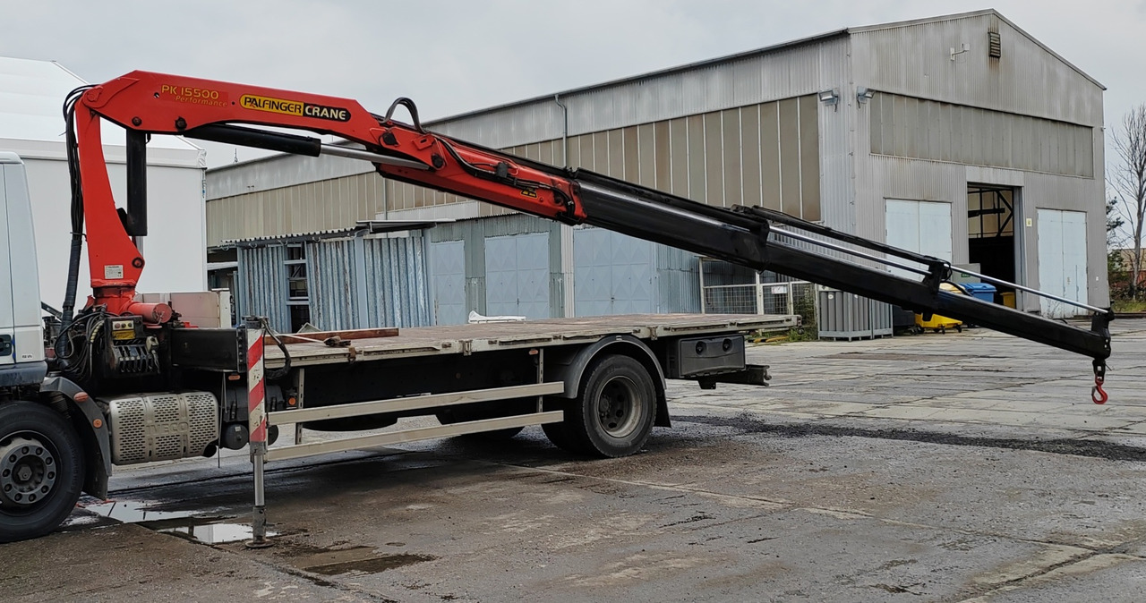 PALFINGER PK 15500 B year 2003, remote control, Funk, Kran - Lastbilskran: bild 1 PALFINGER PK 15500 B year 2003, remote control, Funk, Kran - Lastbilskran: bild 1