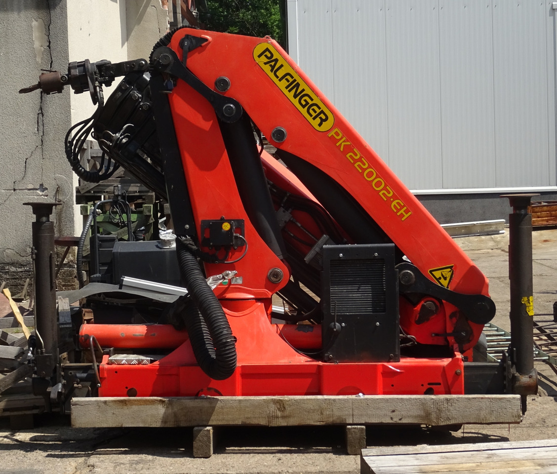 PALFINGER PK 22002-EH D crane - remote control, extra functions, Ladekran, Kran, - Lastbilskran: bild 2 PALFINGER PK 22002-EH D crane - remote control, extra functions, Ladekran, Kran, - Lastbilskran: bild 2