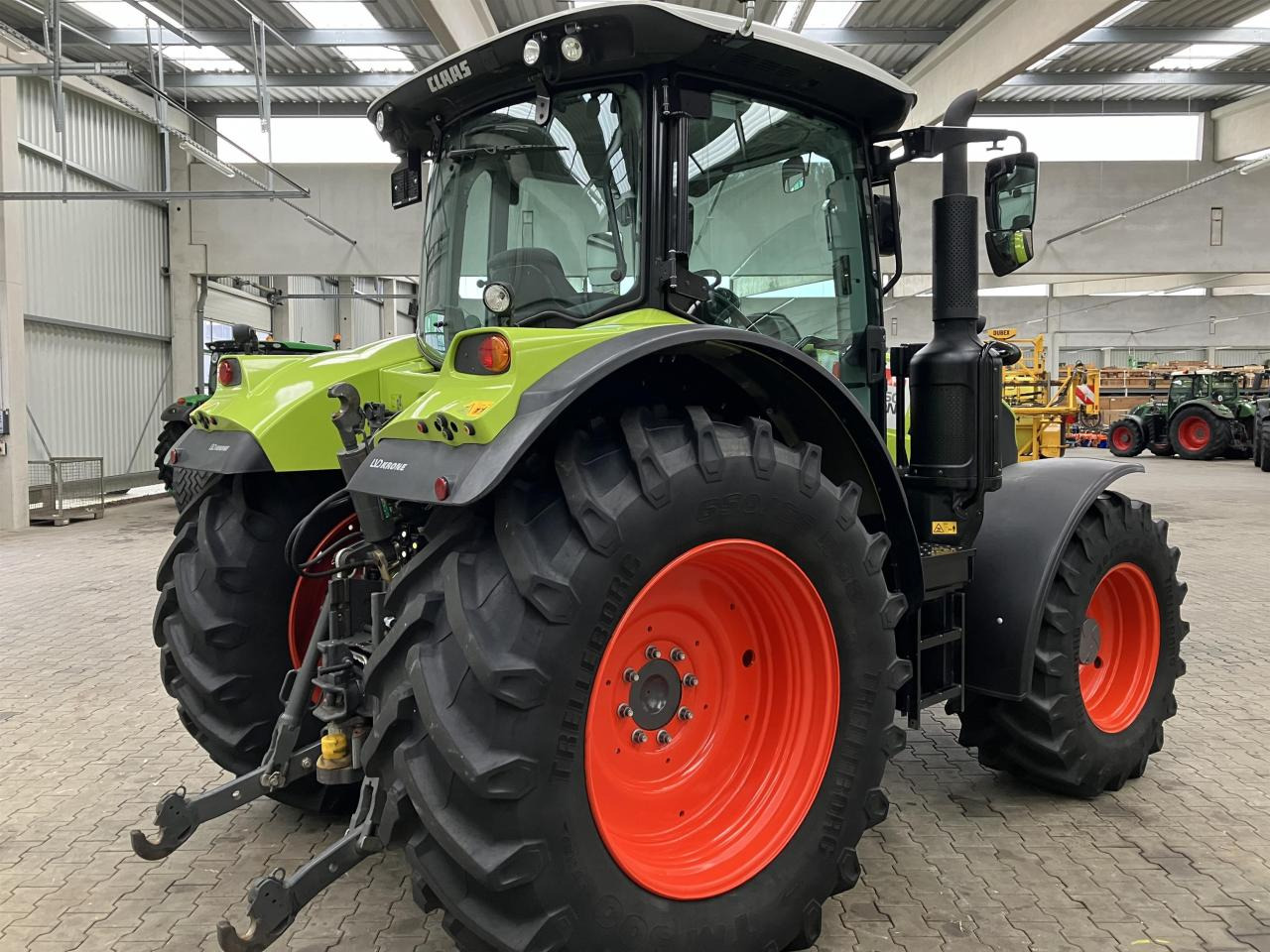 CLAAS Arion 550 - Traktor: bild 4 CLAAS Arion 550 - Traktor: bild 4