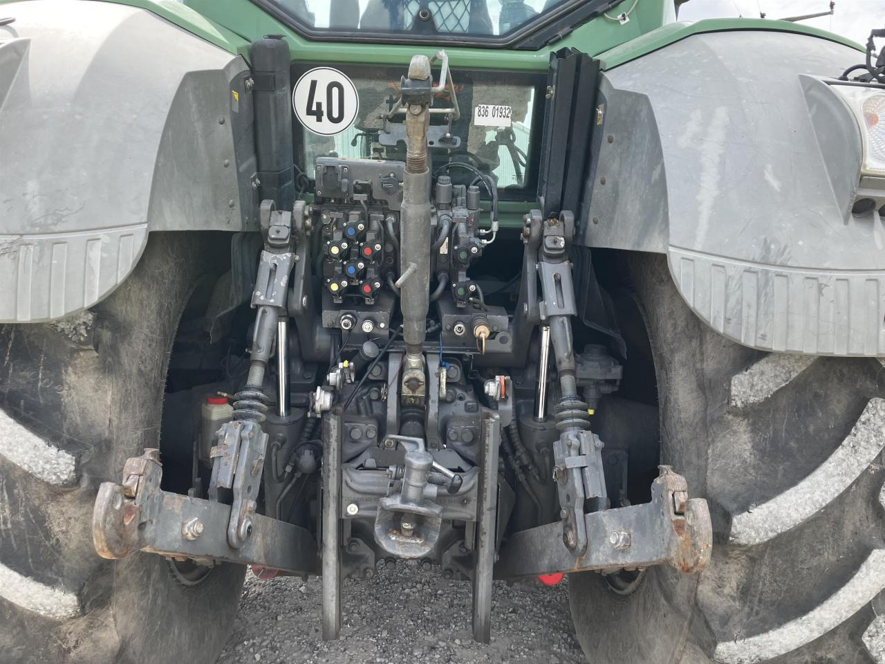Fendt 828 Vario Profi Plus - Traktor: bild 5 Fendt 828 Vario Profi Plus - Traktor: bild 5