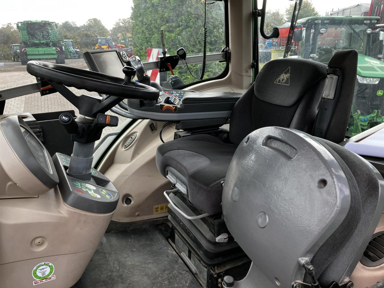 Fendt 828 Vario - Traktor: bild 5 Fendt 828 Vario - Traktor: bild 5