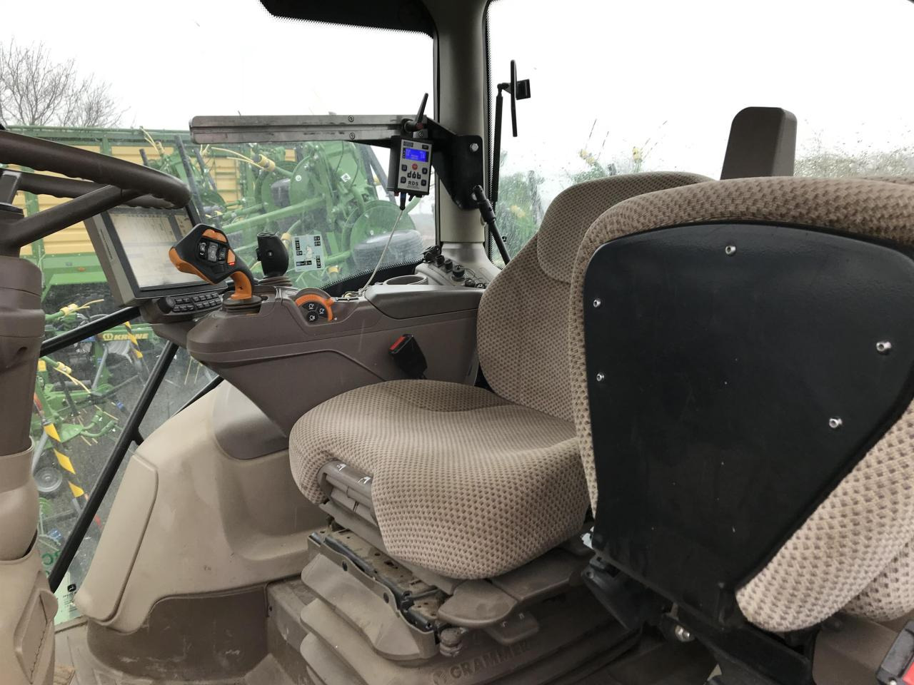 John Deere 6250R - Traktor: bild 5 John Deere 6250R - Traktor: bild 5