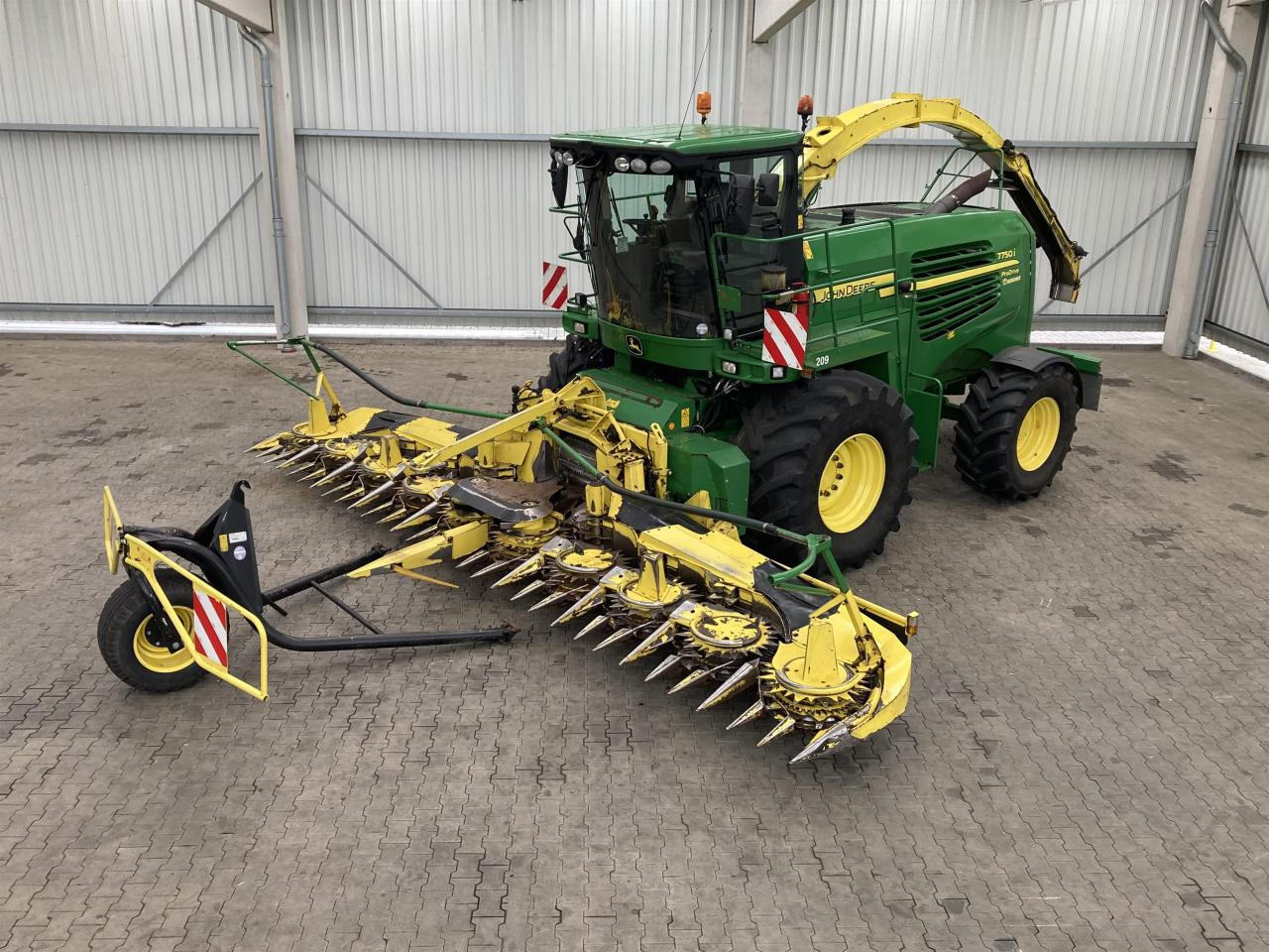 John Deere 7750i - Exakthack: bild 1 John Deere 7750i - Exakthack: bild 1