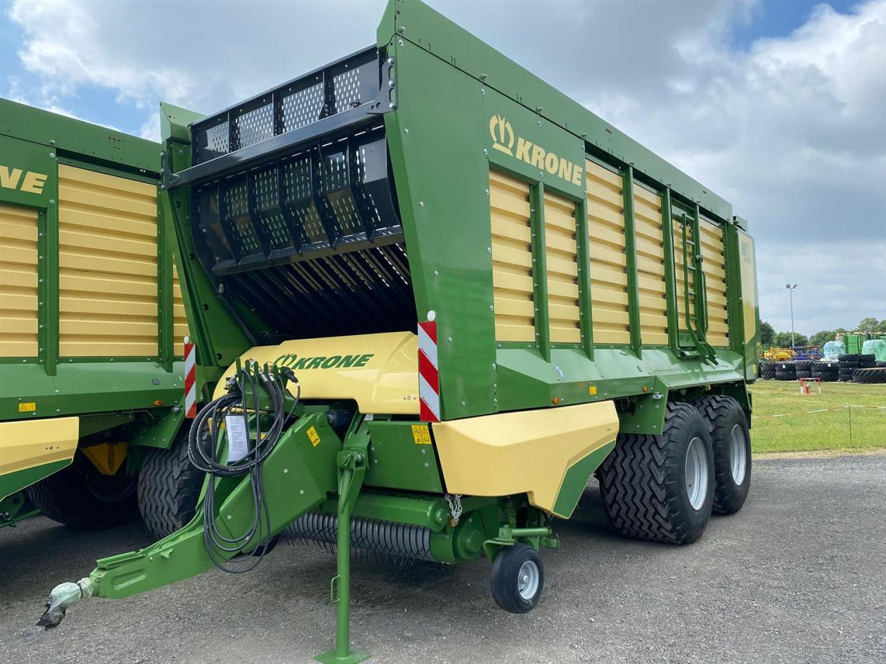 Krone MX 370 GD - Ensilagevagn: bild 1 Krone MX 370 GD - Ensilagevagn: bild 1