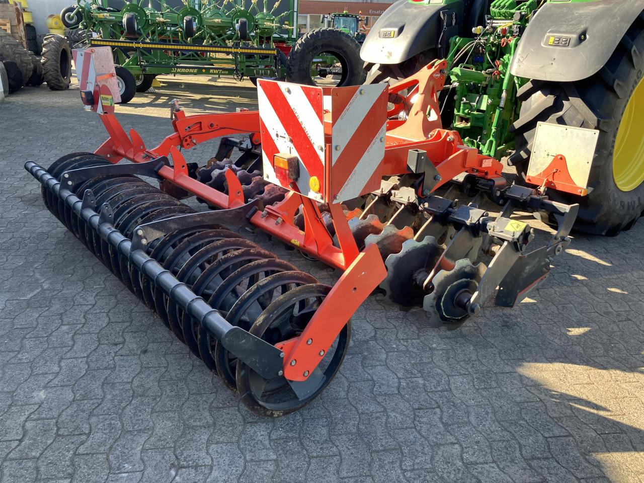 Kuhn 303 - Tallriksredskap: bild 5 Kuhn 303 - Tallriksredskap: bild 5
