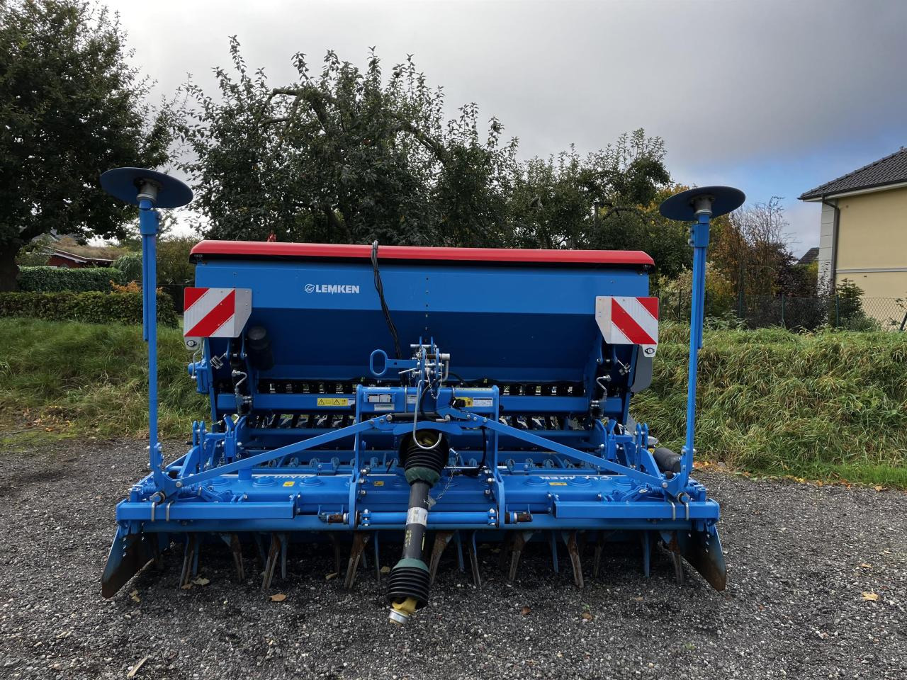 Lemken Saphir 9/300 - Såmaskin: bild 1 Lemken Saphir 9/300 - Såmaskin: bild 1