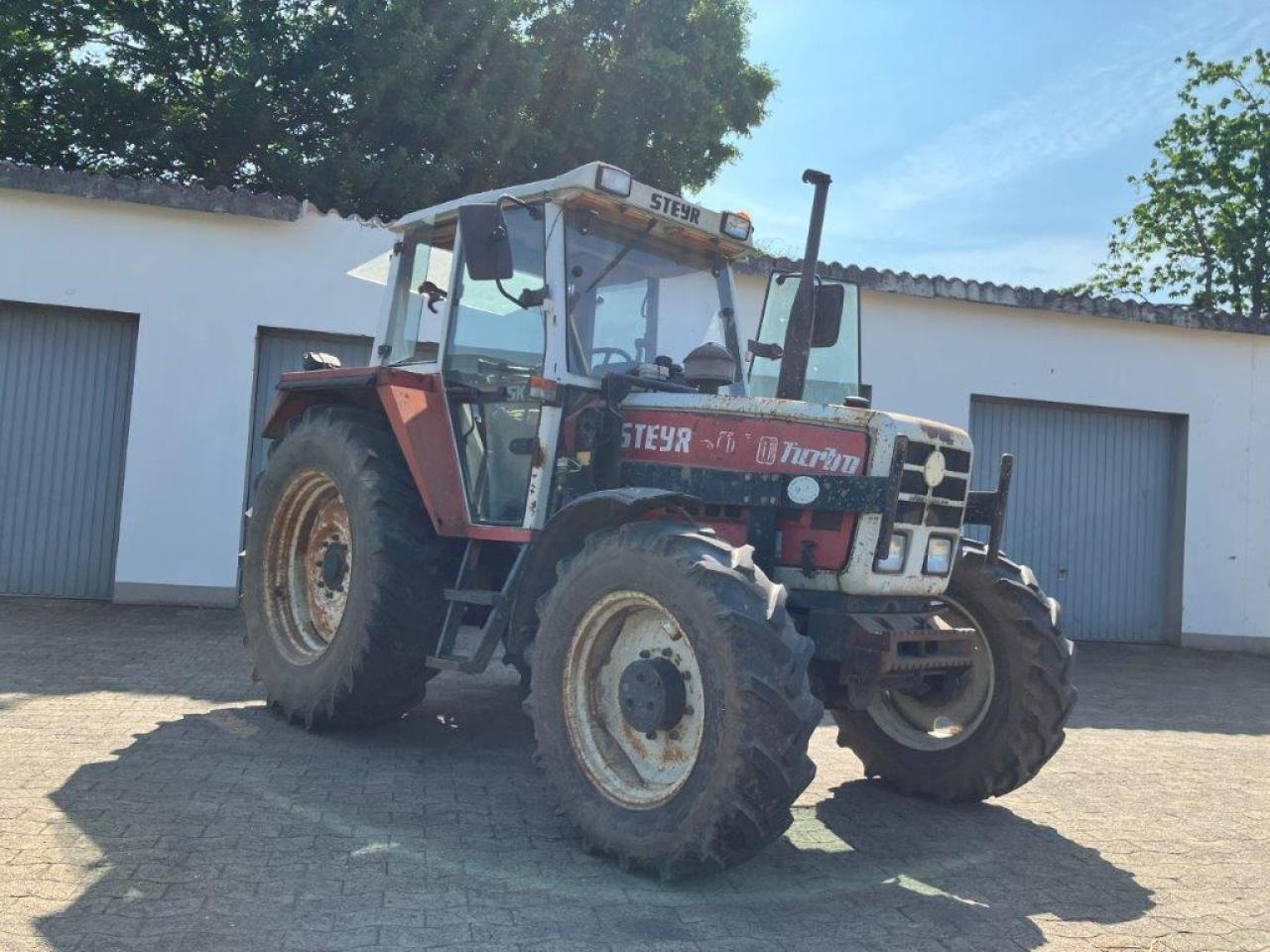 Steyr 8090 Turbo - Traktor: bild 3 Steyr 8090 Turbo - Traktor: bild 3
