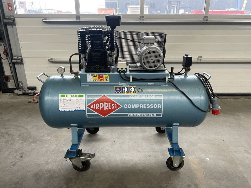 Airpress K300/600 Elektrische Zuigercompressor 3 kW 400 L / min 10 Bar - Luftkompressor: bild 1 Airpress K300/600 Elektrische Zuigercompressor 3 kW 400 L / min 10 Bar - Luftkompressor: bild 1