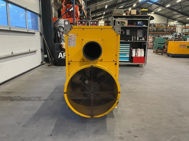Dieselheater Air to Air SM 460M 119 kW - 8000 m3 / h Diesel Heater Kachel - Byggvärmare: bild 4 Dieselheater Air to Air SM 460M 119 kW - 8000 m3 / h Diesel Heater Kachel - Byggvärmare: bild 4