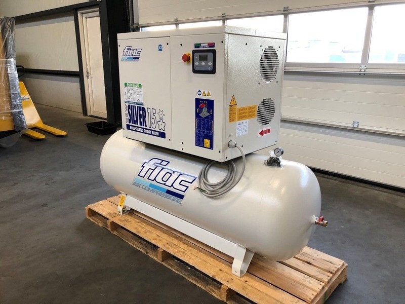 Fiac New Silver 15 / 500 Silent 11 kW 1430 L / min Elektrische Schroefcompressor met ketel - Luftkompressor: bild 3 Fiac New Silver 15 / 500 Silent 11 kW 1430 L / min Elektrische Schroefcompressor met ketel - Luftkompressor: bild 3