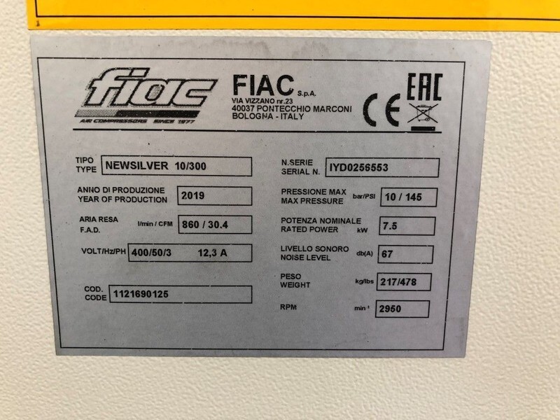 Fiac New Silver D 10 / 300 Silent 7.5 kW 860 L / min 10 bar Elektrische Schroefcompressor met ketel en droger - Luftkompressor: bild 3 Fiac New Silver D 10 / 300 Silent 7.5 kW 860 L / min 10 bar Elektrische Schroefcompressor met ketel en droger - Luftkompressor: bild 3
