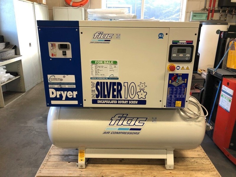 Fiac New Silver D 10 / 300 Silent 7.5 kW 860 L / min 10 bar Elektrische Schroefcompressor met ketel en droger - Luftkompressor: bild 2 Fiac New Silver D 10 / 300 Silent 7.5 kW 860 L / min 10 bar Elektrische Schroefcompressor met ketel en droger - Luftkompressor: bild 2