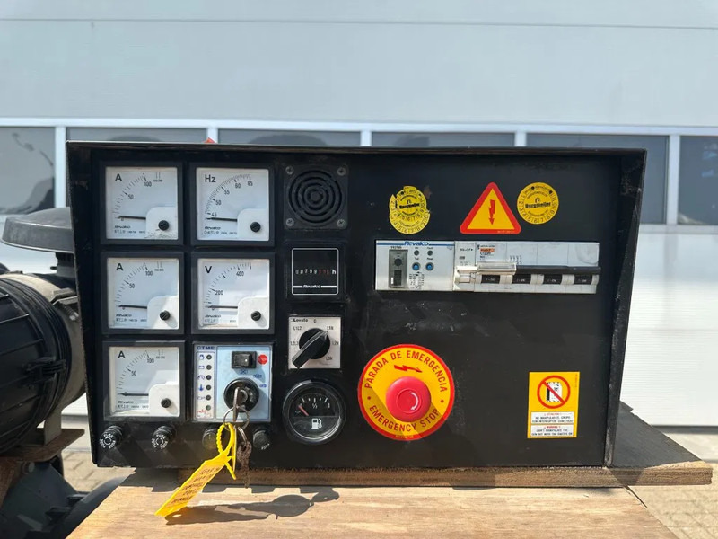 Himoinsa Iveco FPT NEF 45 Stamford 60 kVA noodstroom generatorset - Elgenerator: bild 5 Himoinsa Iveco FPT NEF 45 Stamford 60 kVA noodstroom generatorset - Elgenerator: bild 5