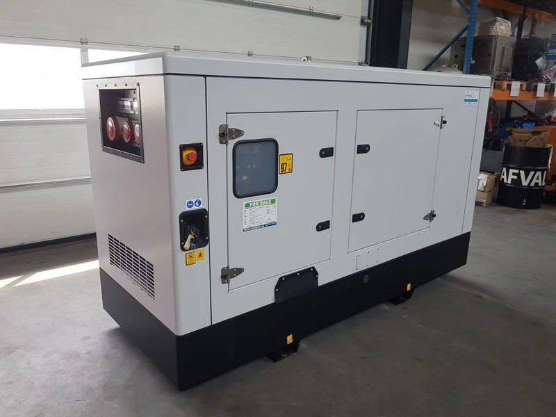 Himoinsa Iveco Stamford 120 kVA Supersilent Rental generatorset New ! - Elgenerator: bild 4 Himoinsa Iveco Stamford 120 kVA Supersilent Rental generatorset New ! - Elgenerator: bild 4