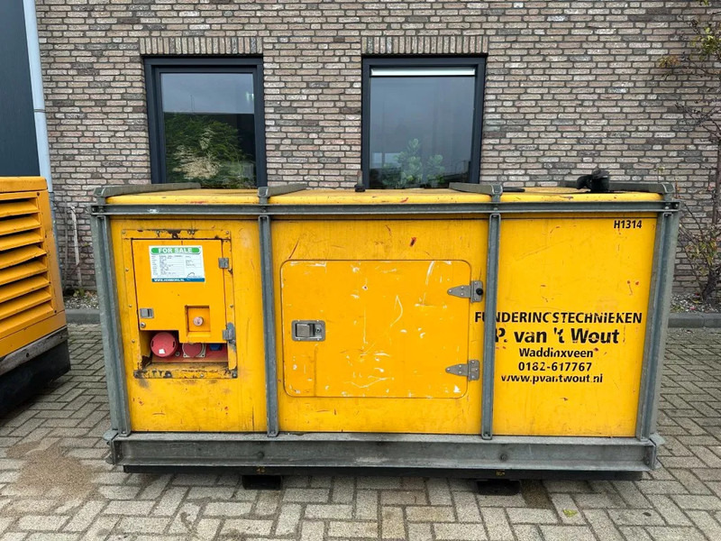 Himoinsa Iveco Stamford 40 kVA Silent generatorset - Elgenerator: bild 1 Himoinsa Iveco Stamford 40 kVA Silent generatorset - Elgenerator: bild 1