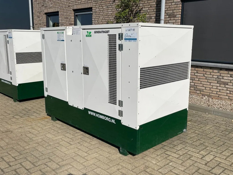 Lister Hybride powerpack 16 kVA + 1500Ah batterypack (NEW!!!) - Elgenerator: bild 3 Lister Hybride powerpack 16 kVA + 1500Ah batterypack (NEW!!!) - Elgenerator: bild 3