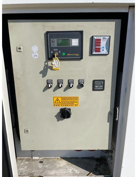 Lister Hybride powerpack 16 kVA + 1500Ah batterypack (NEW!!!) - Elgenerator: bild 5 Lister Hybride powerpack 16 kVA + 1500Ah batterypack (NEW!!!) - Elgenerator: bild 5