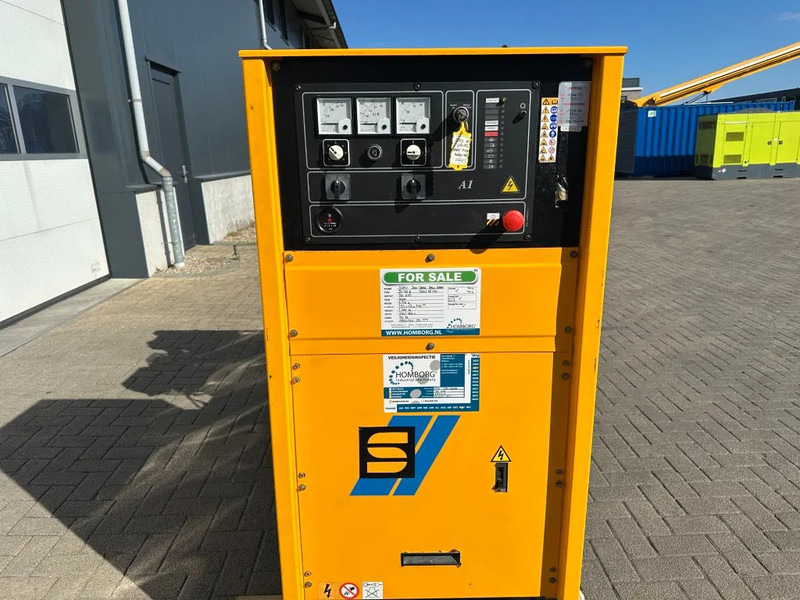 SDMO John Deere Leroy Somer 100 kVA generatorset - Elgenerator: bild 3 SDMO John Deere Leroy Somer 100 kVA generatorset - Elgenerator: bild 3