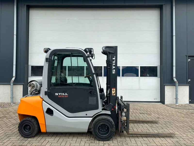 Still RX70-30T 3 ton Duplex Freelift Sideshift Positioner Vorkenversteller LPG Heftruck 2017 - Gasoltruck: bild 2 Still RX70-30T 3 ton Duplex Freelift Sideshift Positioner Vorkenversteller LPG Heftruck 2017 - Gasoltruck: bild 2