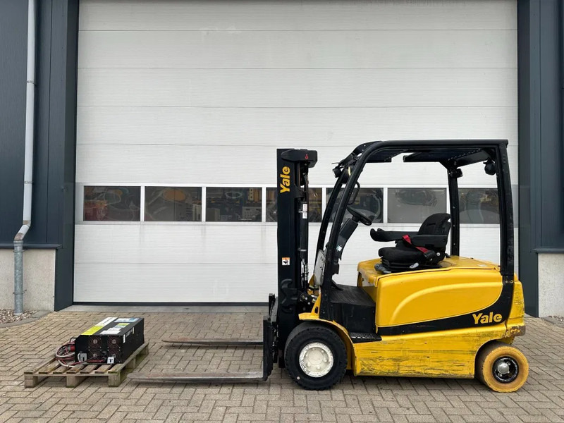 Yale ERP22VL 2.2 ton Triplex Freelift Sideshift Elektra Heftruck Accu 2022 - Eltruck: bild 1 Yale ERP22VL 2.2 ton Triplex Freelift Sideshift Elektra Heftruck Accu 2022 - Eltruck: bild 1