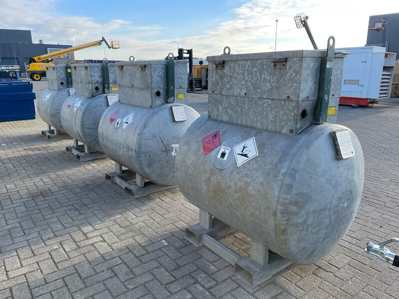 Dieseltank Rietberg 1000 liter Dieseltank Gegalvaniseerd - Lagringstank: bild 5 Dieseltank Rietberg 1000 liter Dieseltank Gegalvaniseerd - Lagringstank: bild 5
