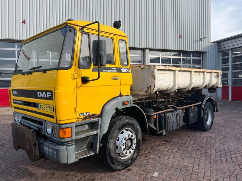 DAF 1900 F HAAKARM - Containerbil/ Växelflak lastbil: bild 3 DAF 1900 F HAAKARM - Containerbil/ Växelflak lastbil: bild 3