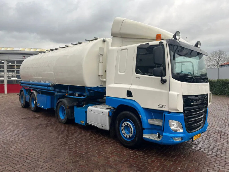 DAF CF 440 FT EURO 6 WITH BULK COMPRESSOR - Dragbil: bild 3 DAF CF 440 FT EURO 6 WITH BULK COMPRESSOR - Dragbil: bild 3