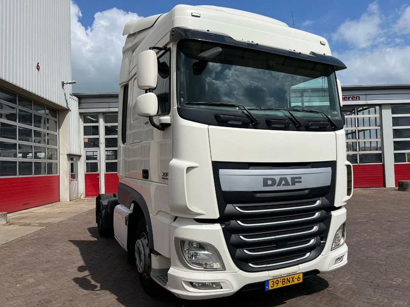 DAF XF 460 FT - Dragbil: bild 1 DAF XF 460 FT - Dragbil: bild 1