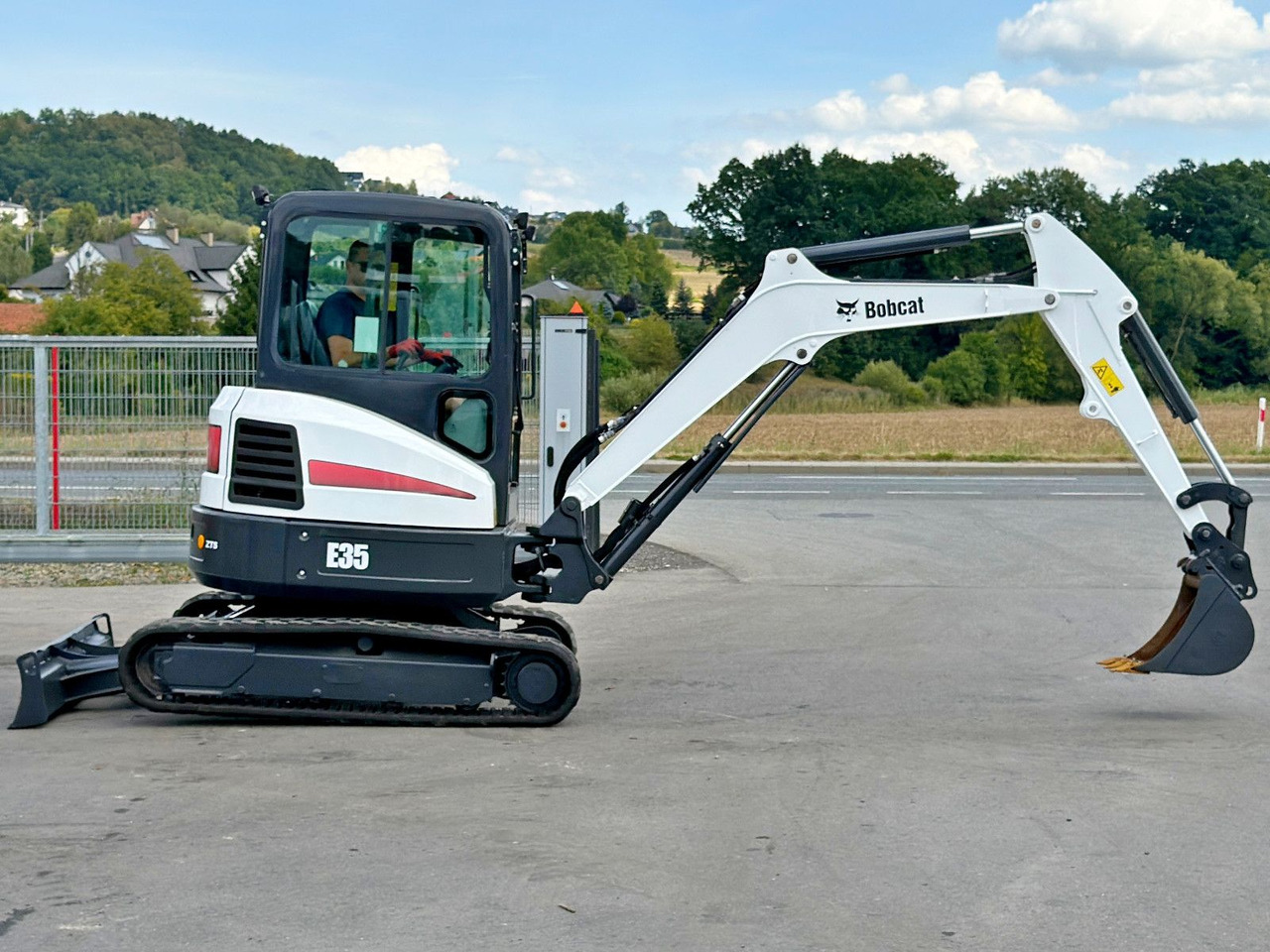 Bobcat E 35 * Raupenbagger * TOPZUSTAND - Bulldozer: bild 3 Bobcat E 35 * Raupenbagger * TOPZUSTAND - Bulldozer: bild 3