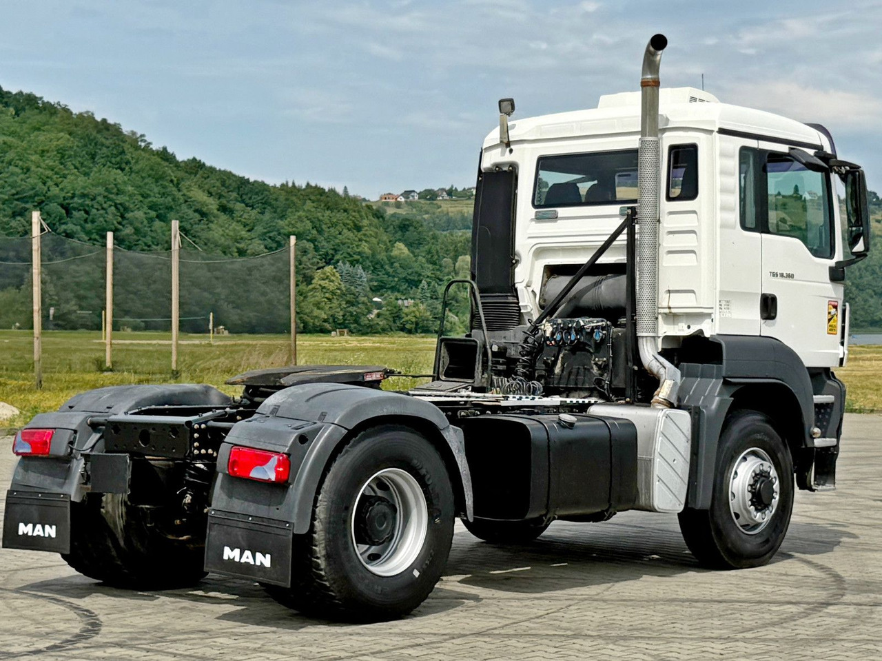MAN TGS 18.360 * Sattelzugmaschine * 4x4 * TOP - Dragbil: bild 4 MAN TGS 18.360 * Sattelzugmaschine * 4x4 * TOP - Dragbil: bild 4