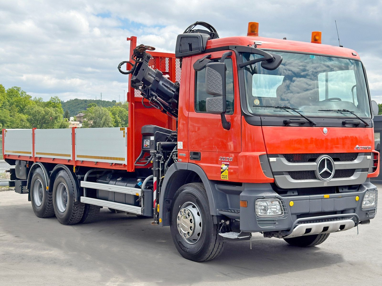 Mercedes-Benz ACTROS 2636*HIAB 122 BS-2 HIDUO + FUNK/6x4 * TOP - Kranbil: bild 4 Mercedes-Benz ACTROS 2636*HIAB 122 BS-2 HIDUO + FUNK/6x4 * TOP - Kranbil: bild 4
