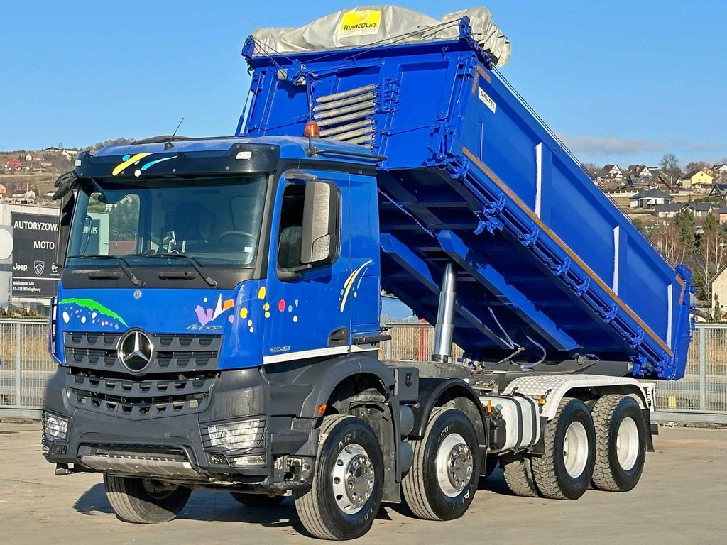 Mercedes-Benz AROCS 3243 * KIPPER 5,70 m * 8x4 * TOPZUSTAND - Tippbil lastbil, Kranbil: bild 4 Mercedes-Benz AROCS 3243 * KIPPER 5,70 m * 8x4 * TOPZUSTAND - Tippbil lastbil, Kranbil: bild 4