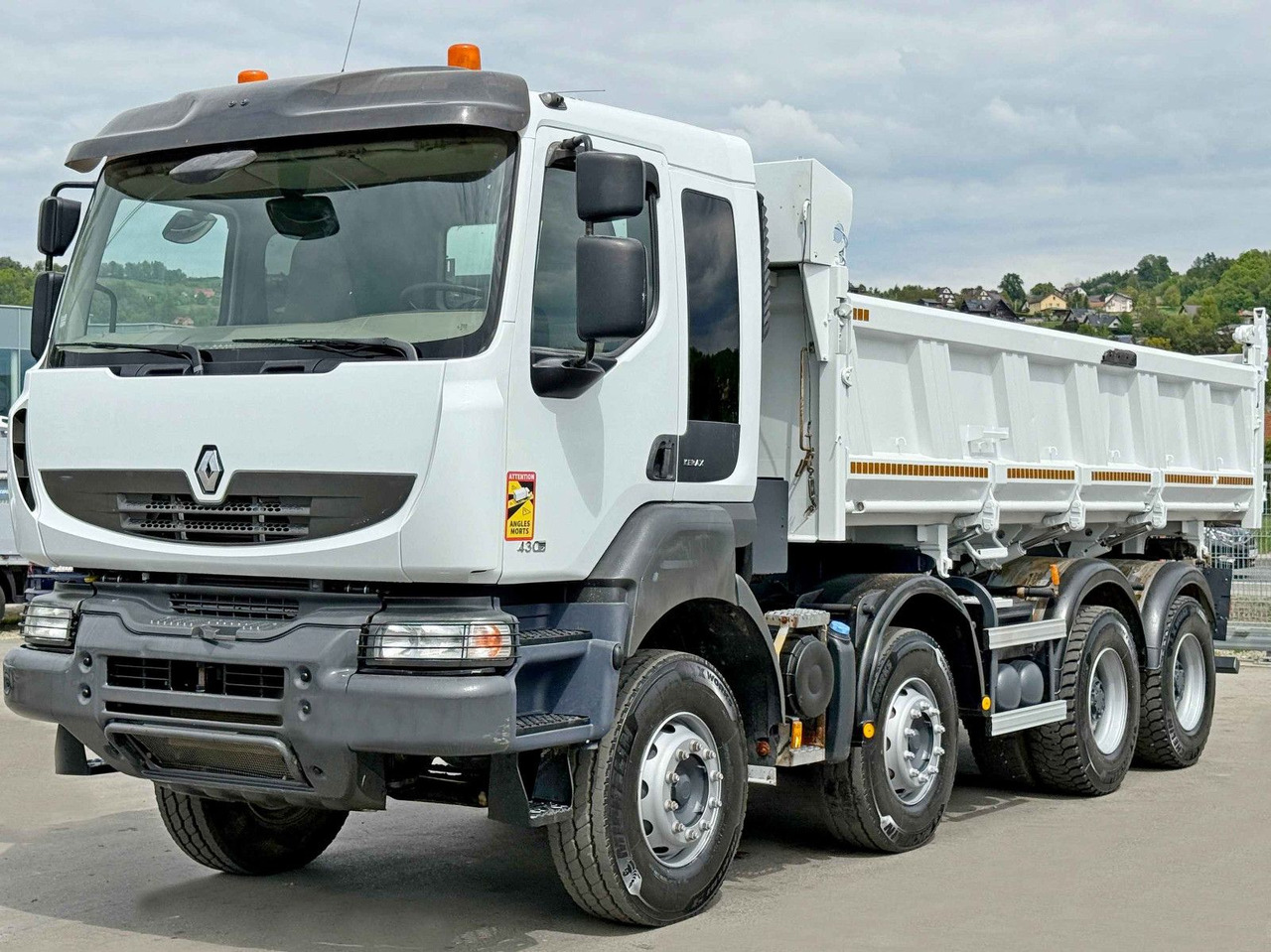 Renault KERAX 430 DXI * KIPPER 6,00 m / 8x4 * TOP - Tippbil lastbil, Kranbil: bild 2 Renault KERAX 430 DXI * KIPPER 6,00 m / 8x4 * TOP - Tippbil lastbil, Kranbil: bild 2