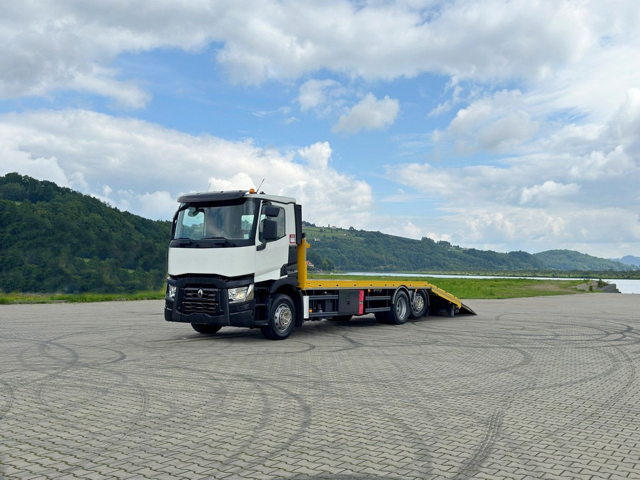 Renault T 430* ABSCHLEPPWAGEN 9,35 m * 6x4 - Bärgningsbil: bild 1 Renault T 430* ABSCHLEPPWAGEN 9,35 m * 6x4 - Bärgningsbil: bild 1