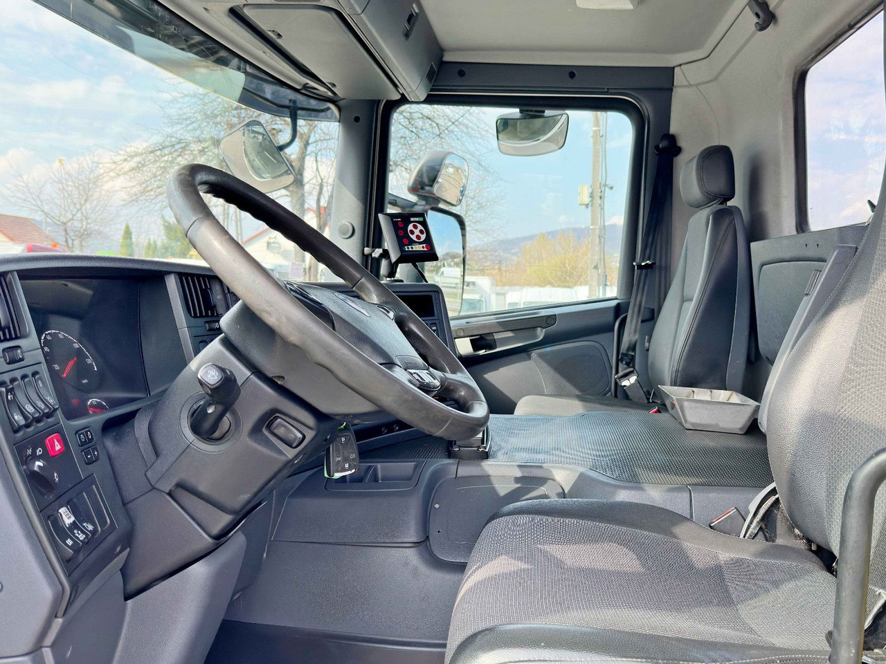 Kranbil Scania P 250 * HMF 635 K2 + FUNK * TOPZUSTAND: bild 6