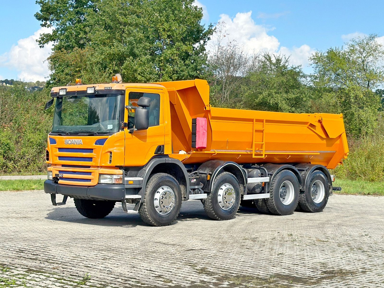 Scania P 380 Kipper * 8x4 * TOPZUSTAND - Tippbil lastbil: bild 2 Scania P 380 Kipper * 8x4 * TOPZUSTAND - Tippbil lastbil: bild 2