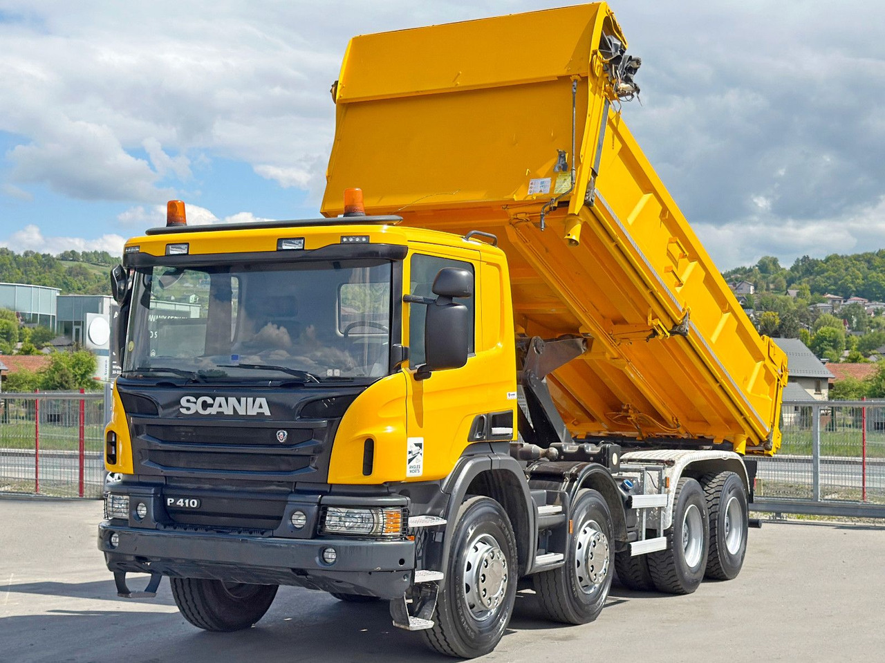 Scania P 410 Kipper 6,00m * 8x4 * TOPZUSTAND ! Scania P 410 Kipper 6,00m * 8x4 * TOPZUSTAND ! - Tippbil lastbil: bild 3 Scania P 410 Kipper 6,00m * 8x4 * TOPZUSTAND ! Scania P 410 Kipper 6,00m * 8x4 * TOPZUSTAND ! - Tippbil lastbil: bild 3