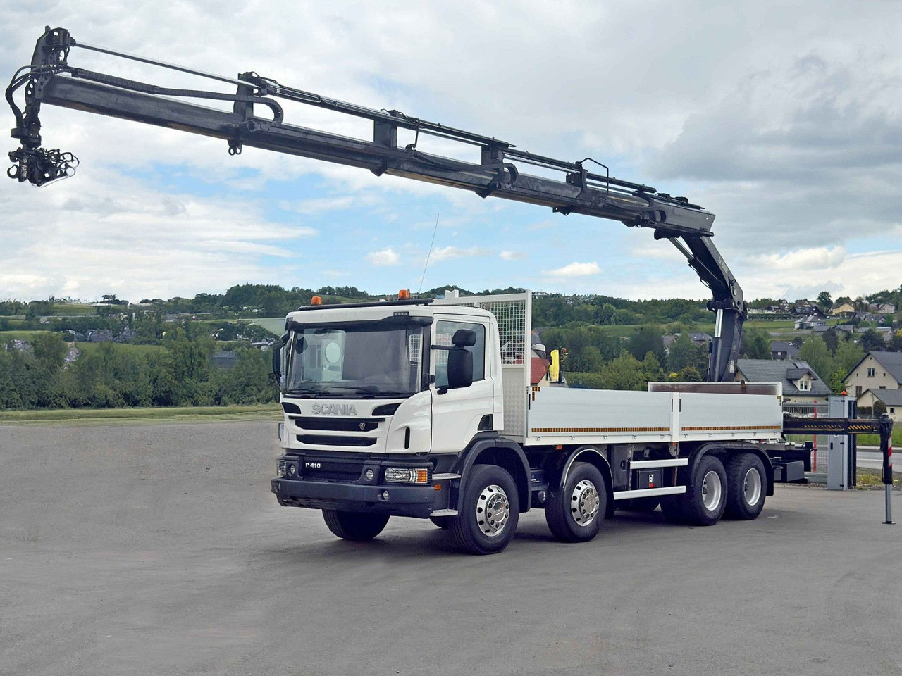 Scania P 410*PLATFORM 7,00m*HIAB 244 E-5 HIPRO+FUNK/8x4 Scania P 410*PRITSCHE 7,00m*HIAB 244 E-5 HIPRO+FUNK/8x4 - Kranbil, Flakbil: bild 2 Scania P 410*PLATFORM 7,00m*HIAB 244 E-5 HIPRO+FUNK/8x4 Scania P 410*PRITSCHE 7,00m*HIAB 244 E-5 HIPRO+FUNK/8x4 - Kranbil, Flakbil: bild 2