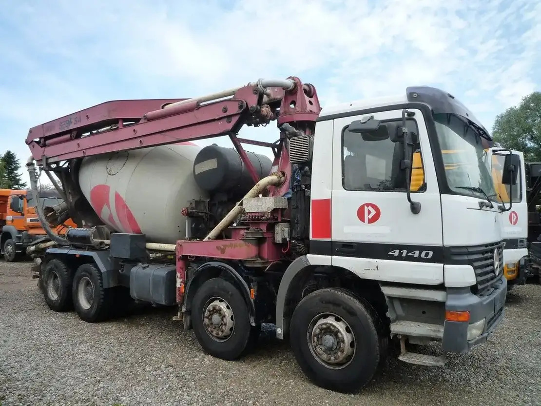 Mercedes-Benz Actros 4141 - Betongbil med pump: bild 3 Mercedes-Benz Actros 4141 - Betongbil med pump: bild 3