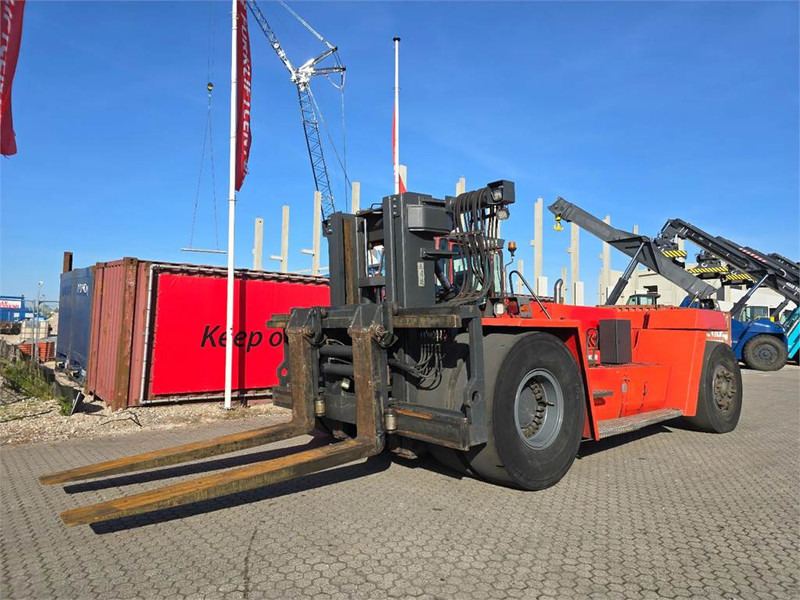 Kalmar DCE330 RoRo - Dieseltruck: bild 4 Kalmar DCE330 RoRo - Dieseltruck: bild 4